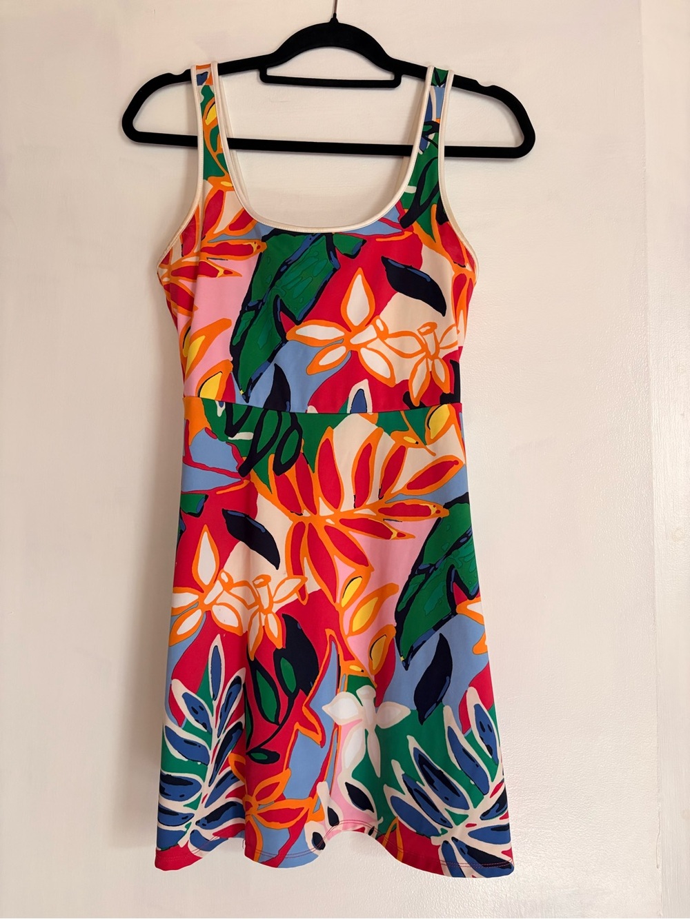 Woman’s Tropical Print Sport Dress